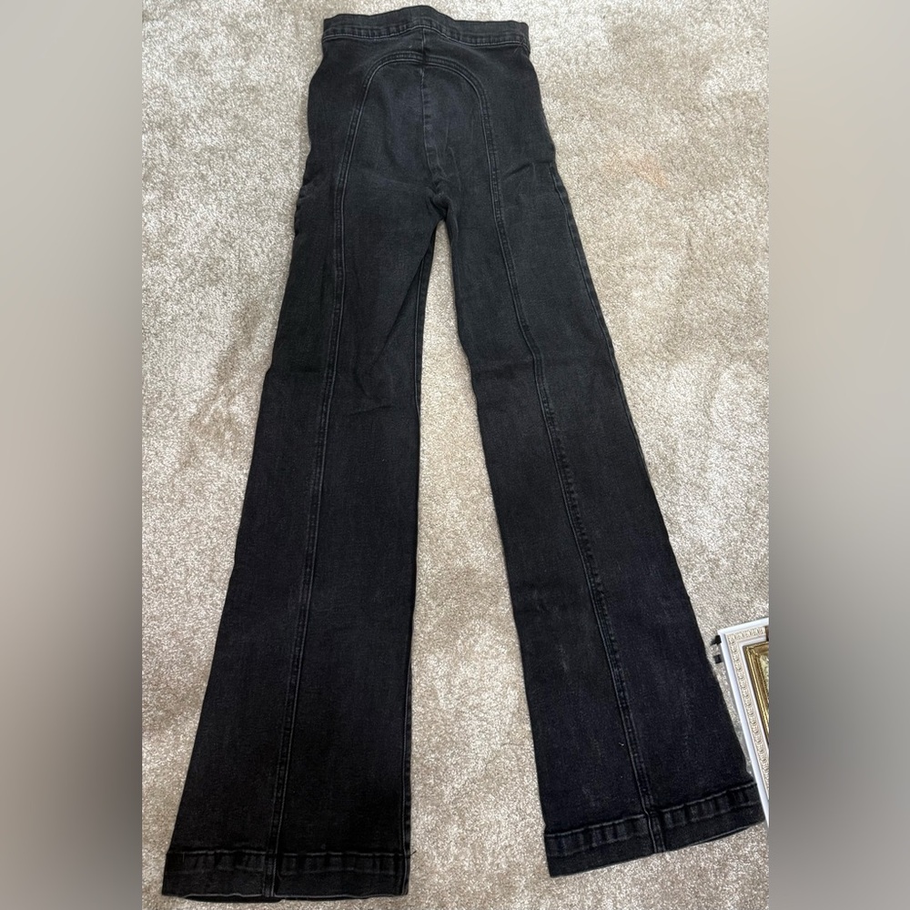 REVICE Roller girl flare Jeans